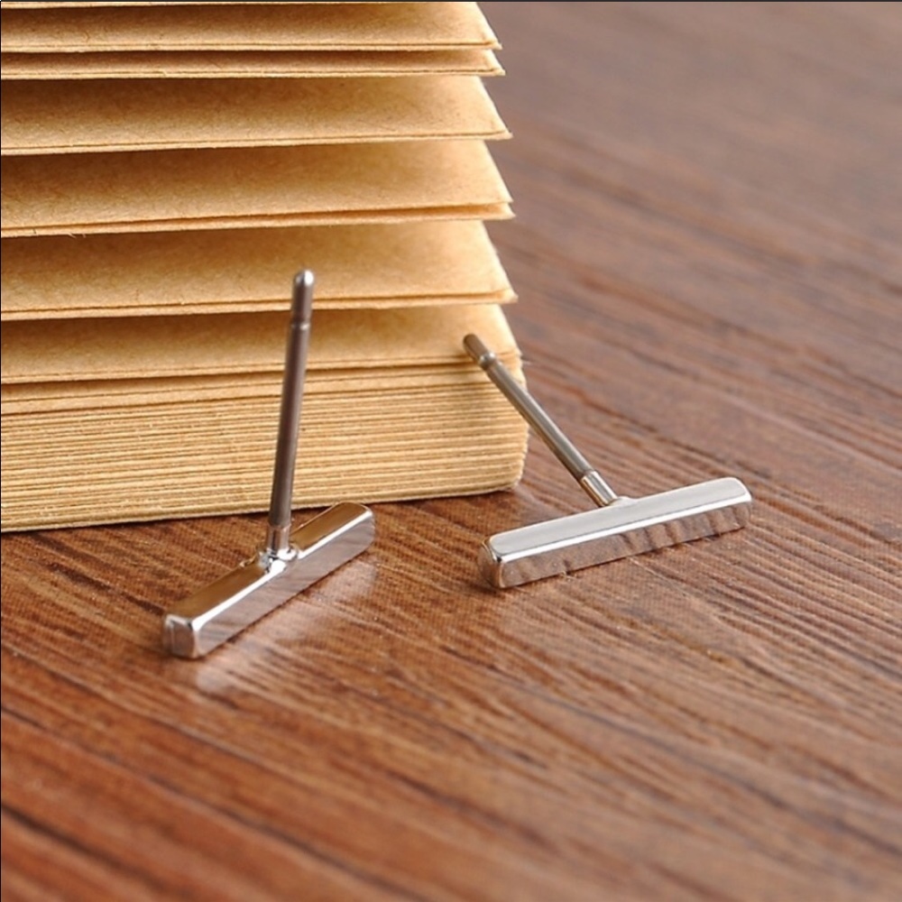 • Piper • Minimalist Studs One Pair - Picture 2 of 3